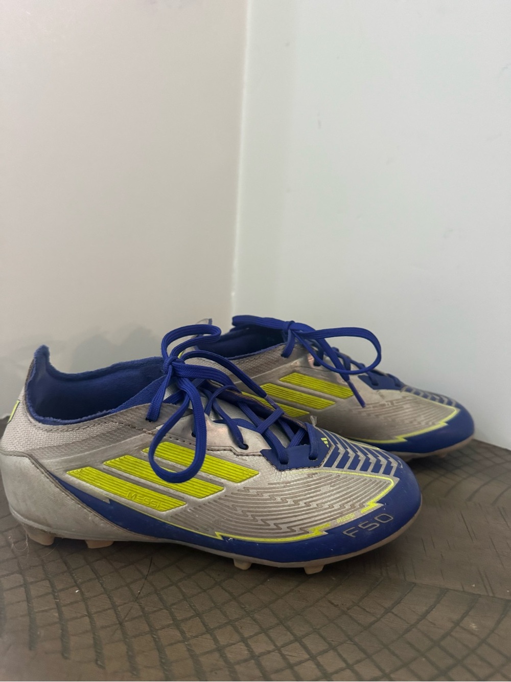 adidas Kids Silver, Blue & Neon Yellow Soccer Cleats